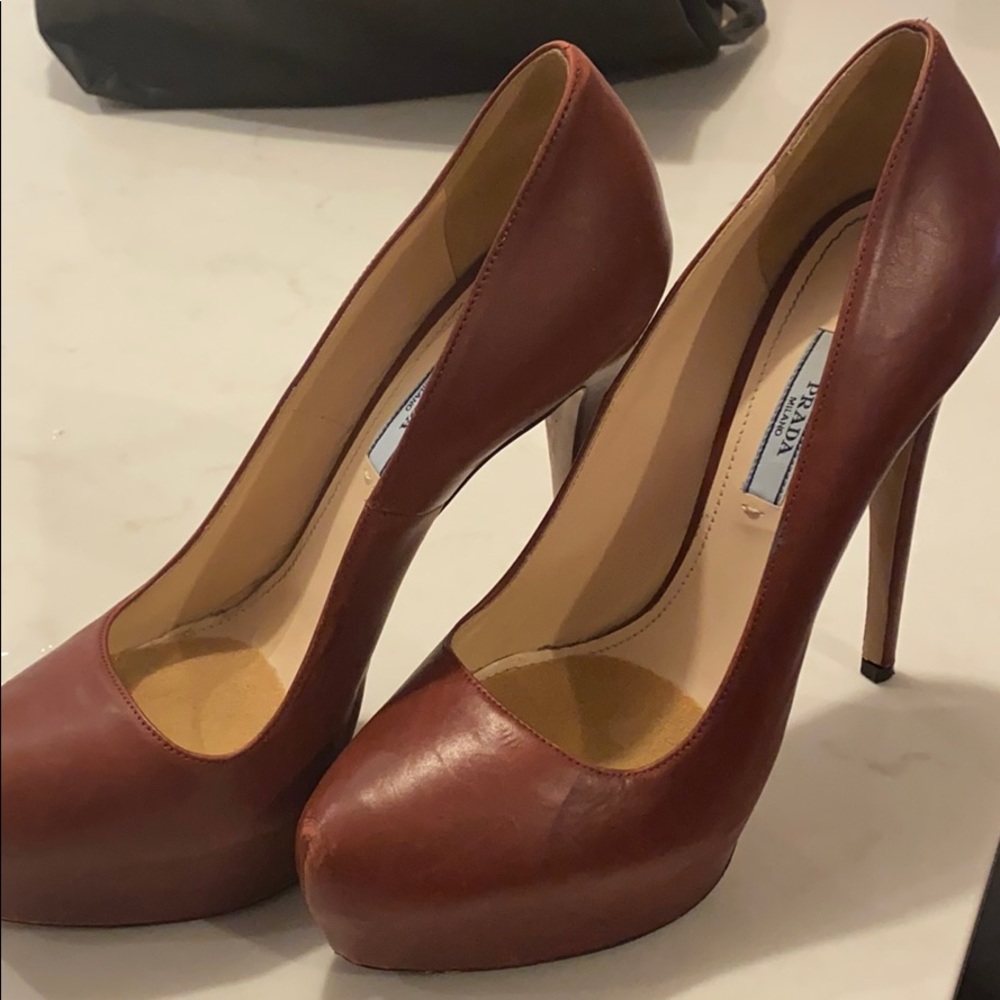 Prada Pump
